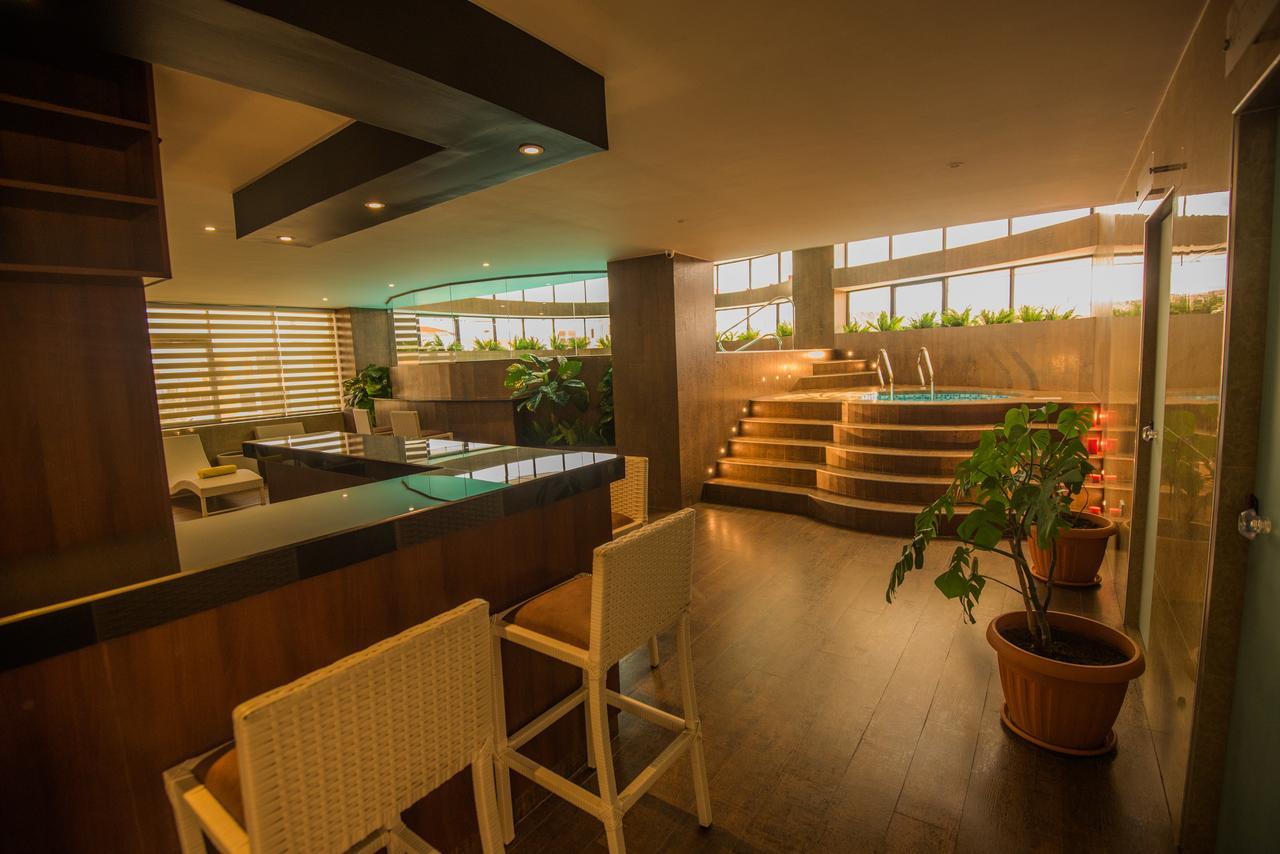 Roles Hotel Sucre Luaran gambar
